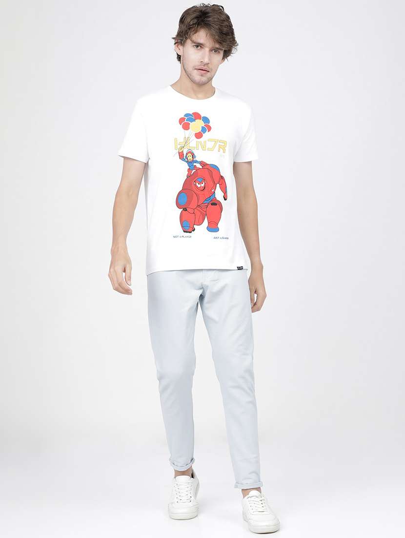 men mid rise solid chinos - 21375611 -  Standard Image - 4