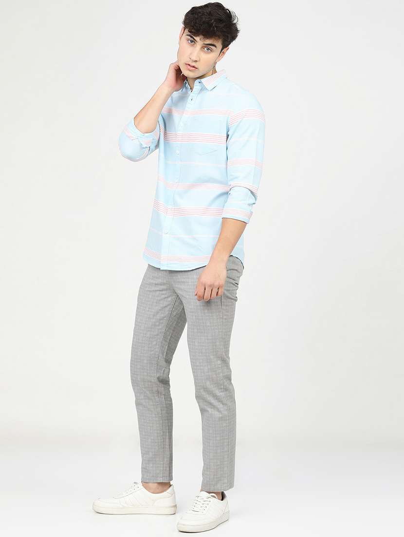 men mid rise checkered chinos - 21375640 -  Standard Image - 4