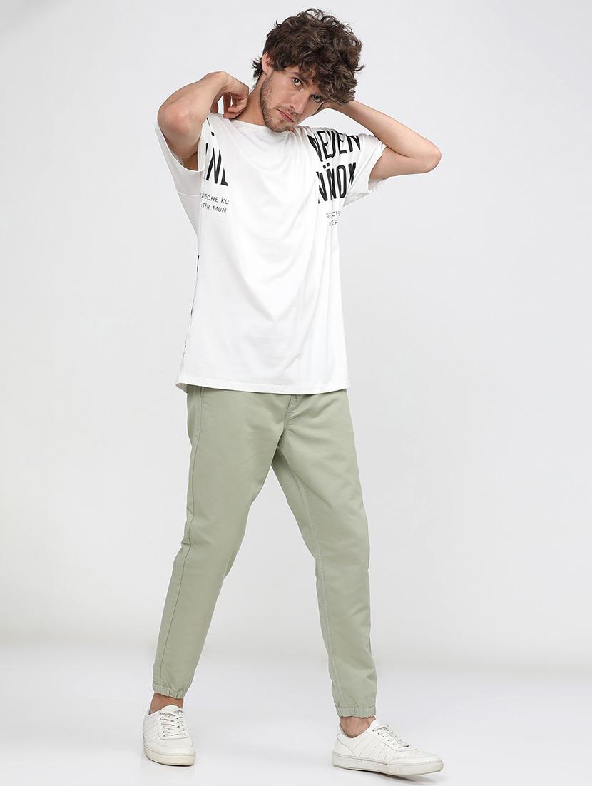 men mid rise solid joggers - 21375661 - Standard Image - 4