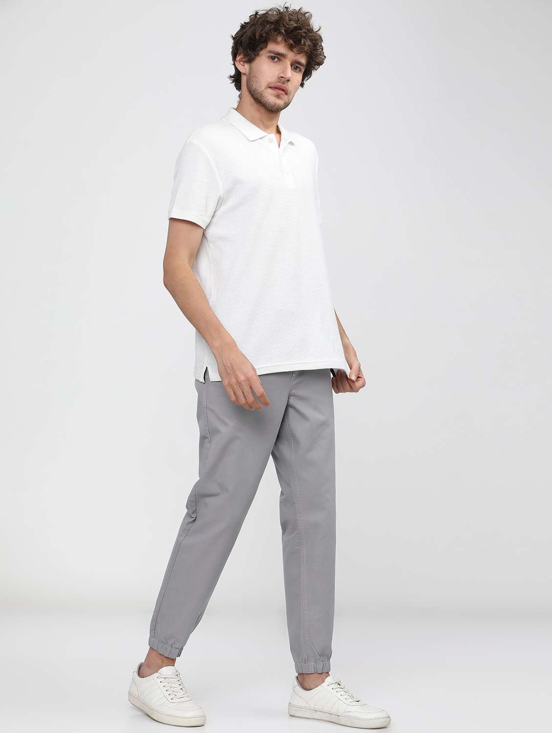 men mid rise solid joggers - 21375667 -  Standard Image - 4