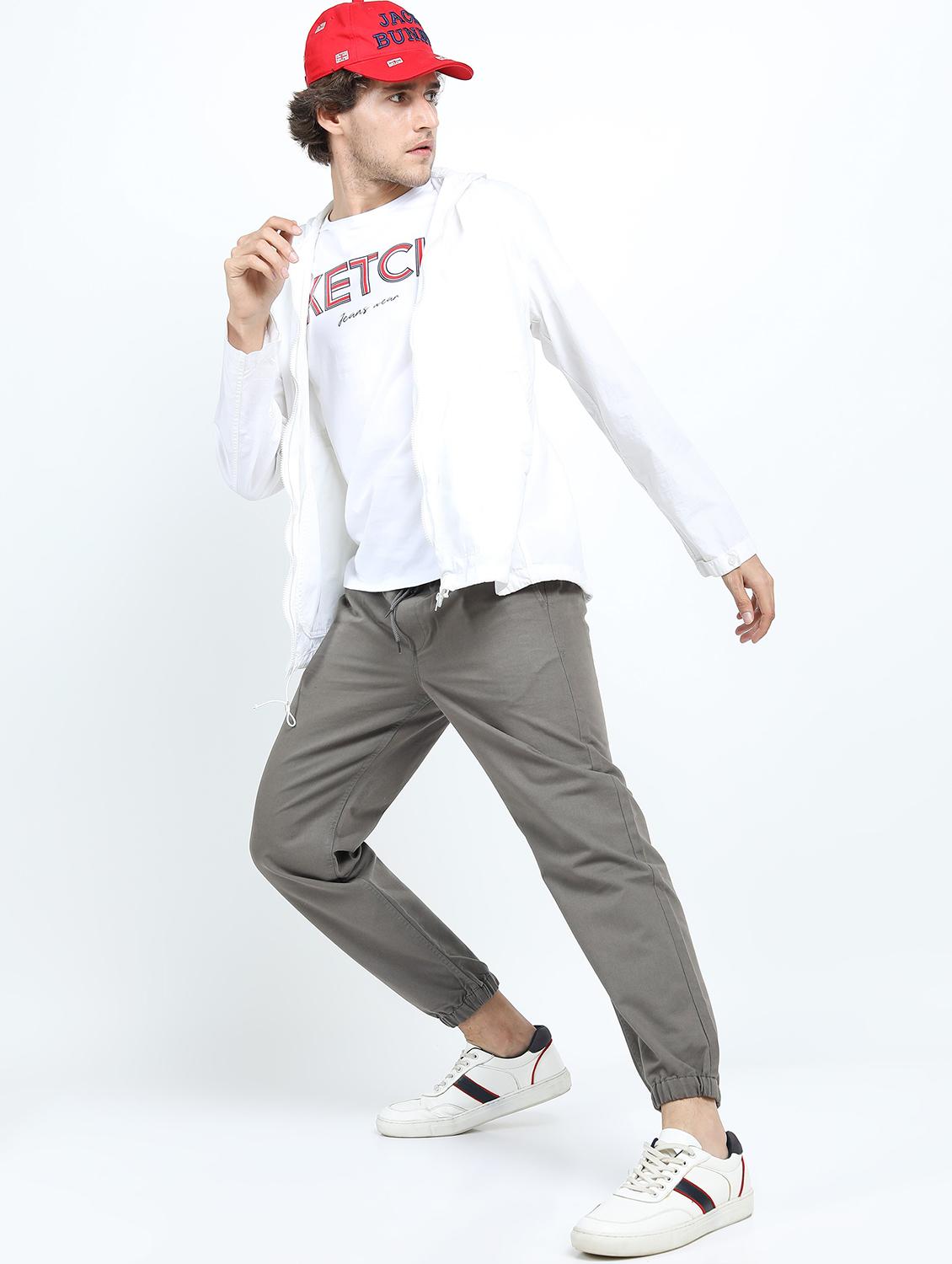 men mid rise solid joggers - 21375678 - Standard Image - 4