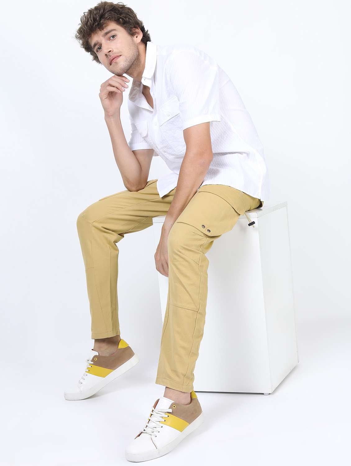 men mid rise solid cargos - 21375682 -  Standard Image - 4