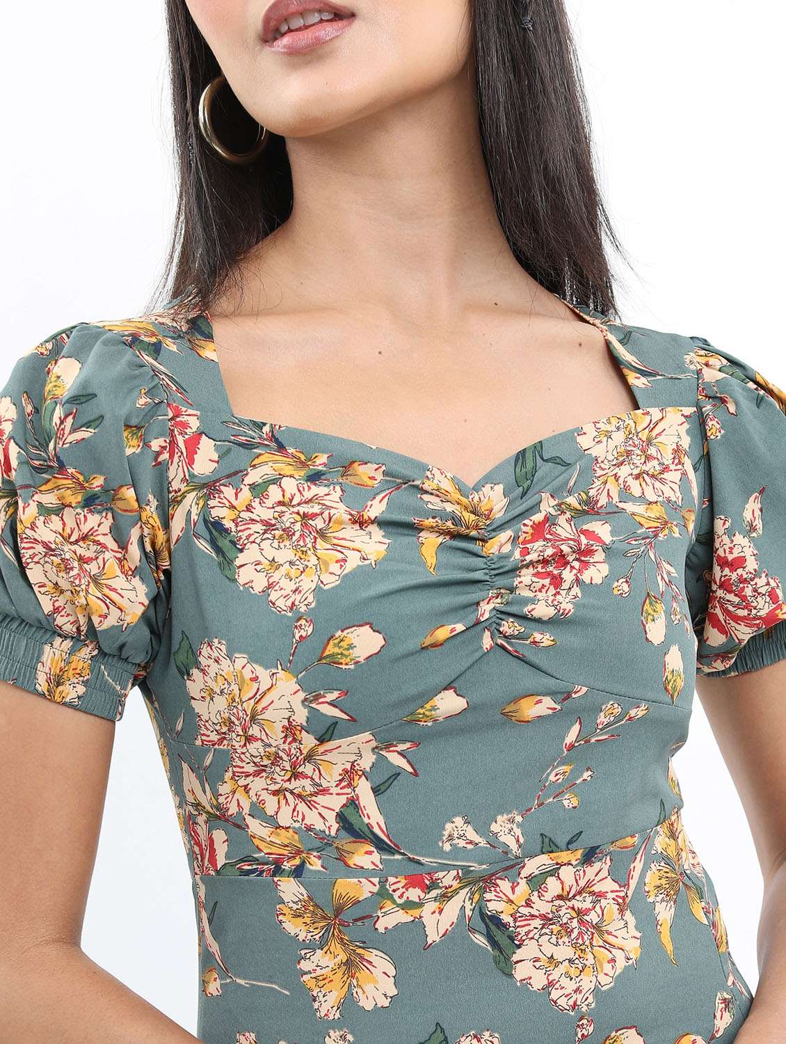 green floral printed bodycon dress - 21375999 -  Standard Image - 4