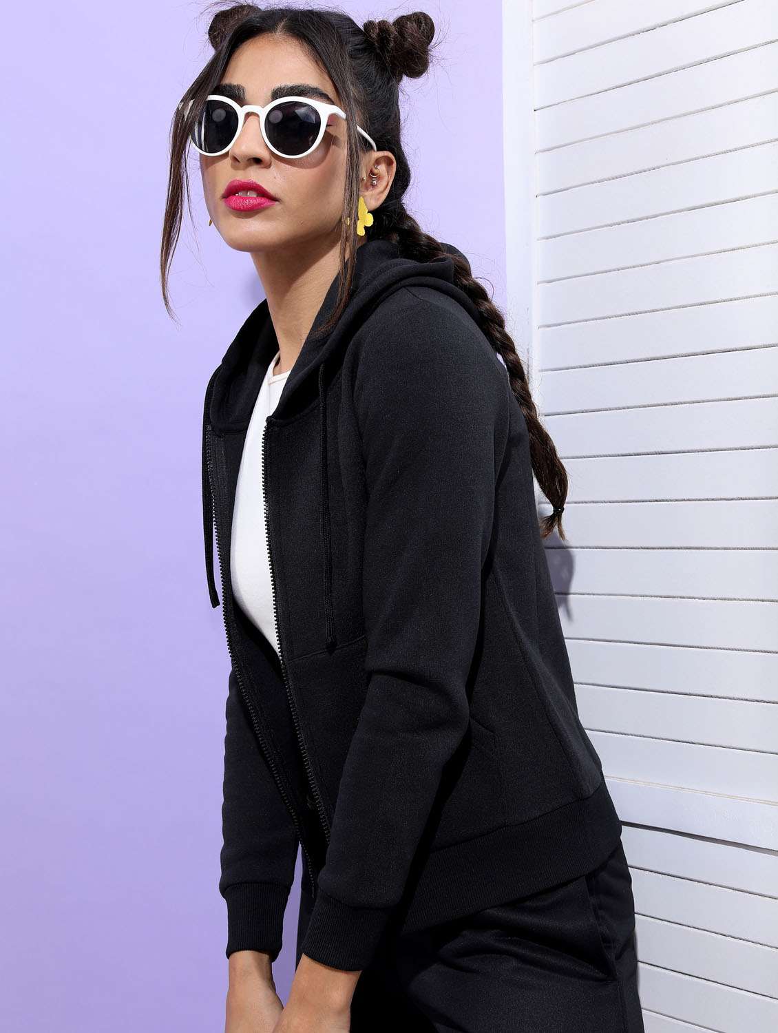 women black cotton blend sweatshirt - 21376033 -  Standard Image - 1