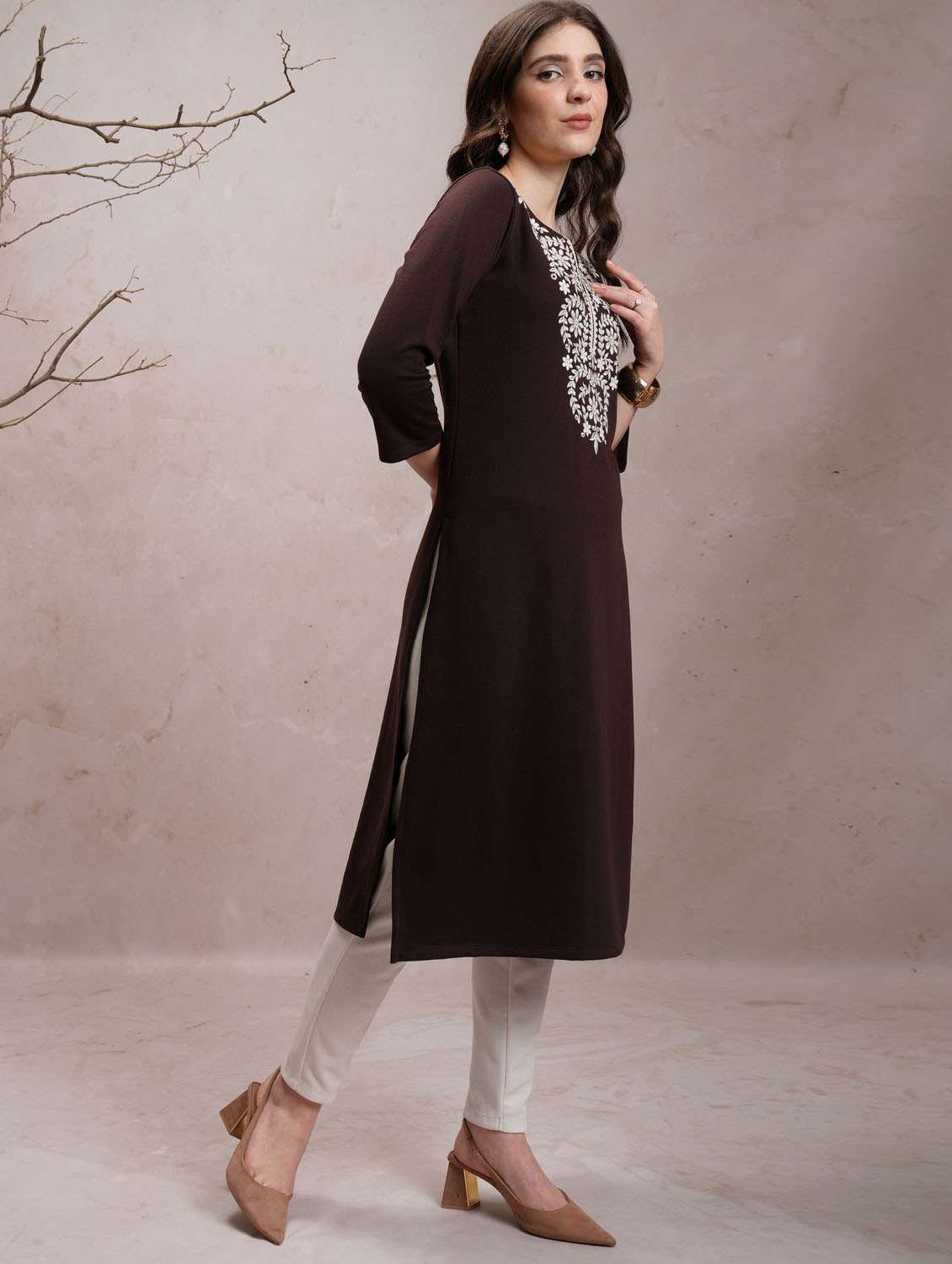 women three quarter sleeve straight kurta - 21376040 -  Standard Image - 1