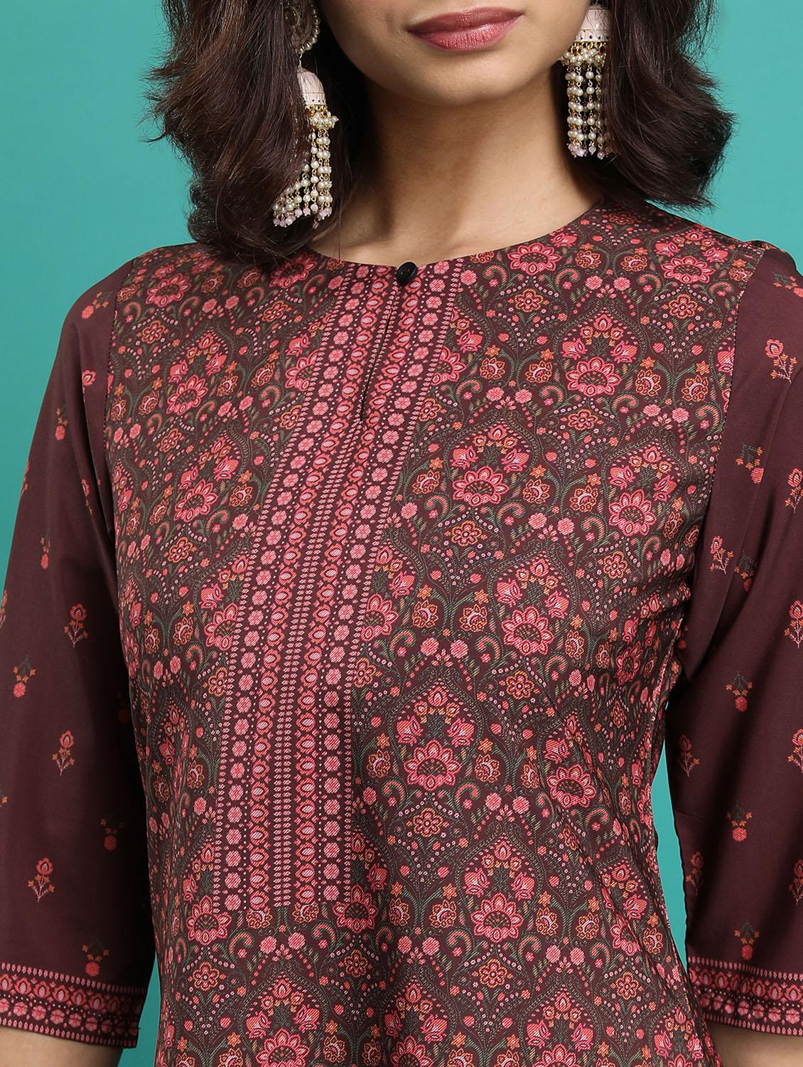 women three quarter sleeve straight kurta - 21376055 - Standard Image - 4
