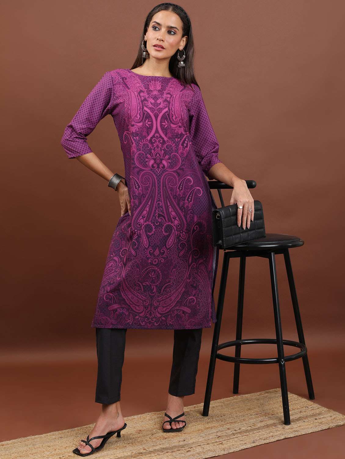 women three quarter sleeve straight kurta