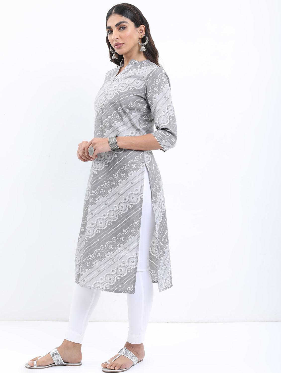 women three quarter sleeve straight kurta - 21376107 -  Standard Image - 1