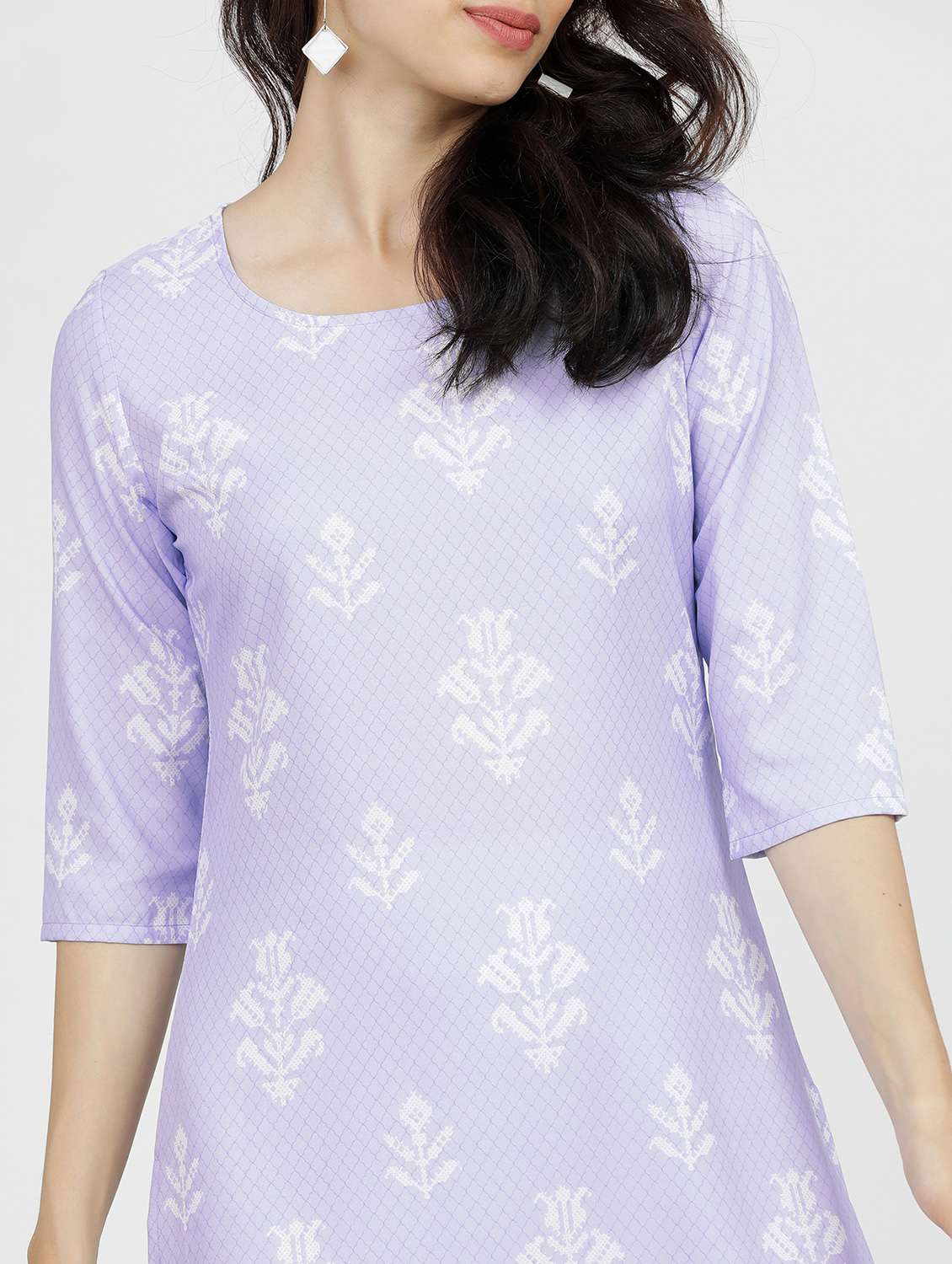 women three quarter sleeve straight kurta - 21376154 -  Standard Image - 4
