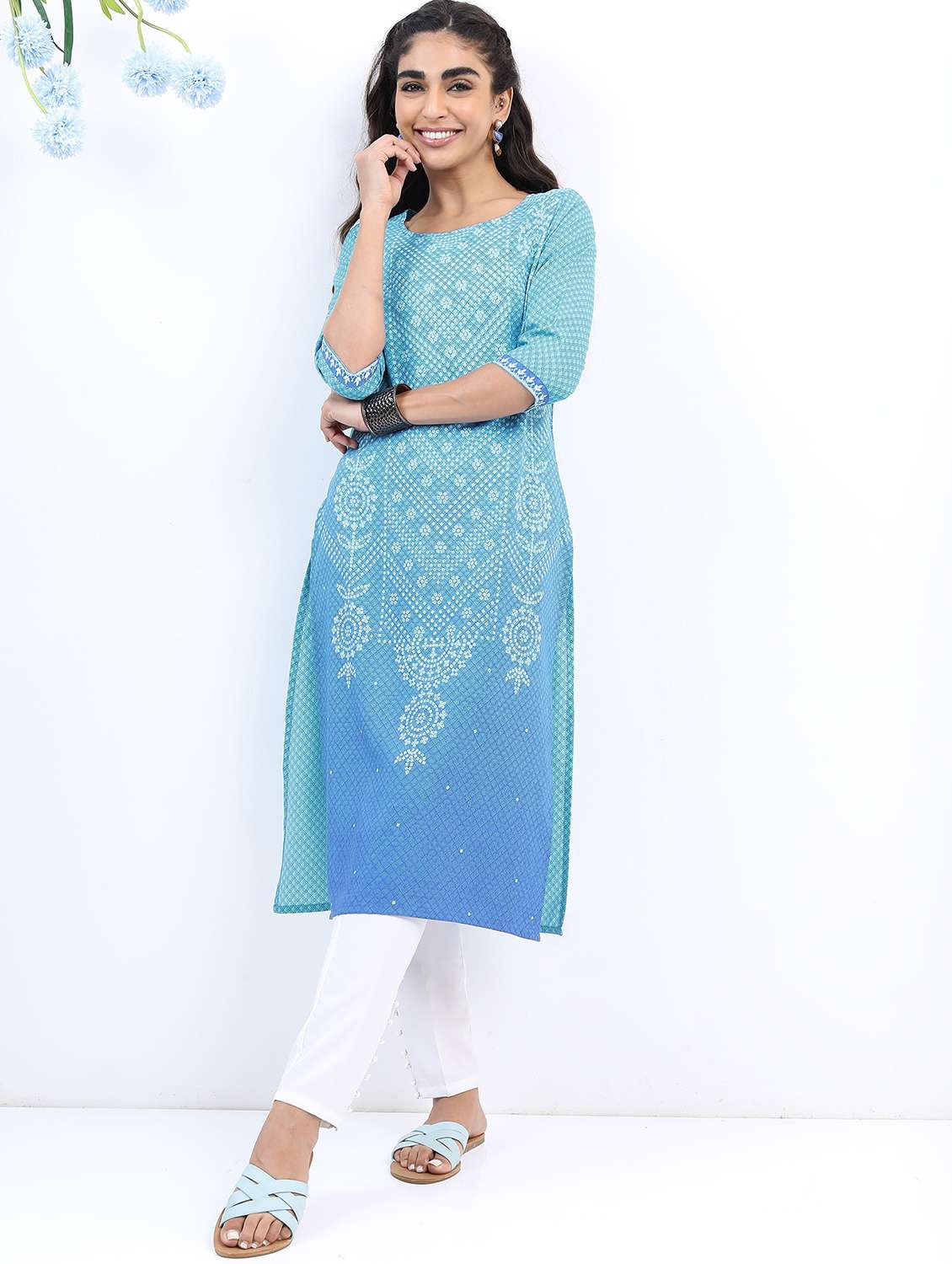 women three quarter sleeve straight kurta - 21376163 -  Standard Image - 1