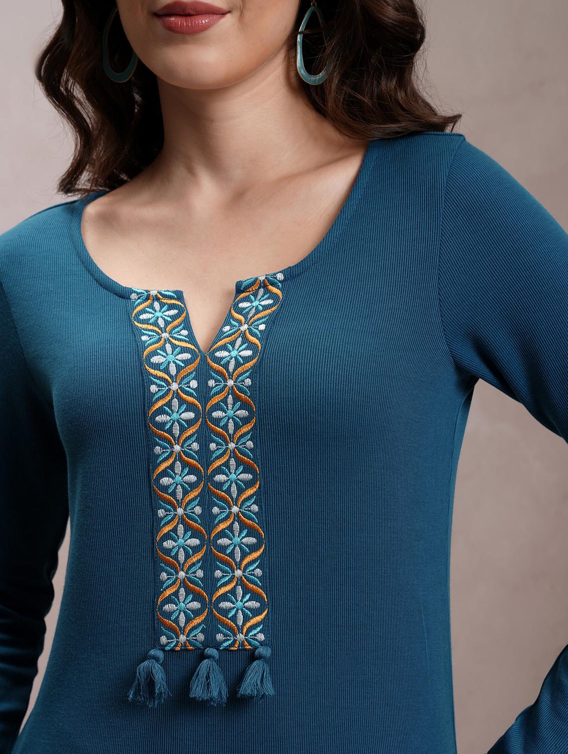 women teal blue cotton blend straight kurta - 21376185 - Standard Image - 4