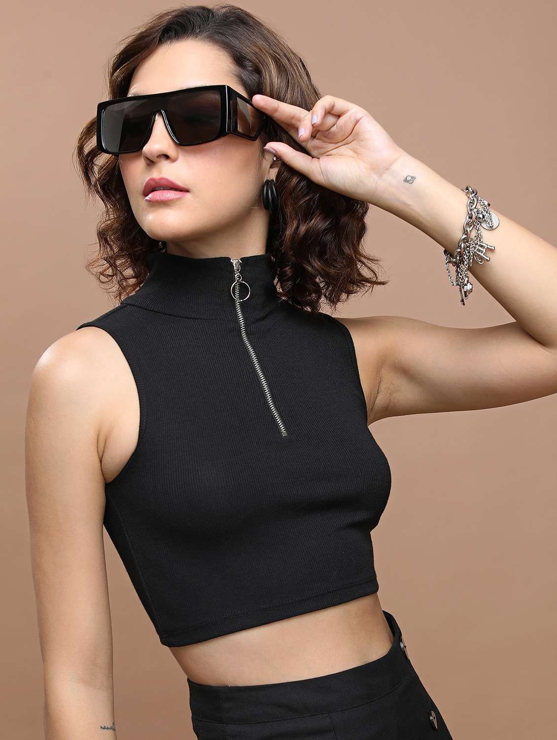 women black cotton blend crop top - 21376319 -  Standard Image - 1