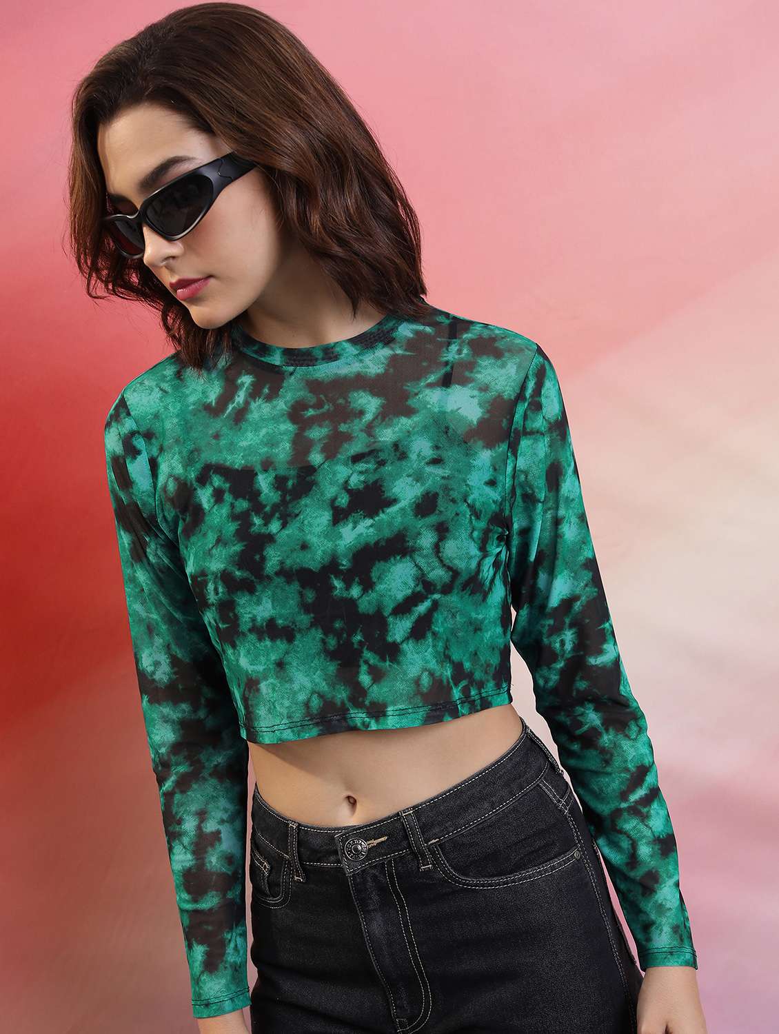 women green cotton blend crop top