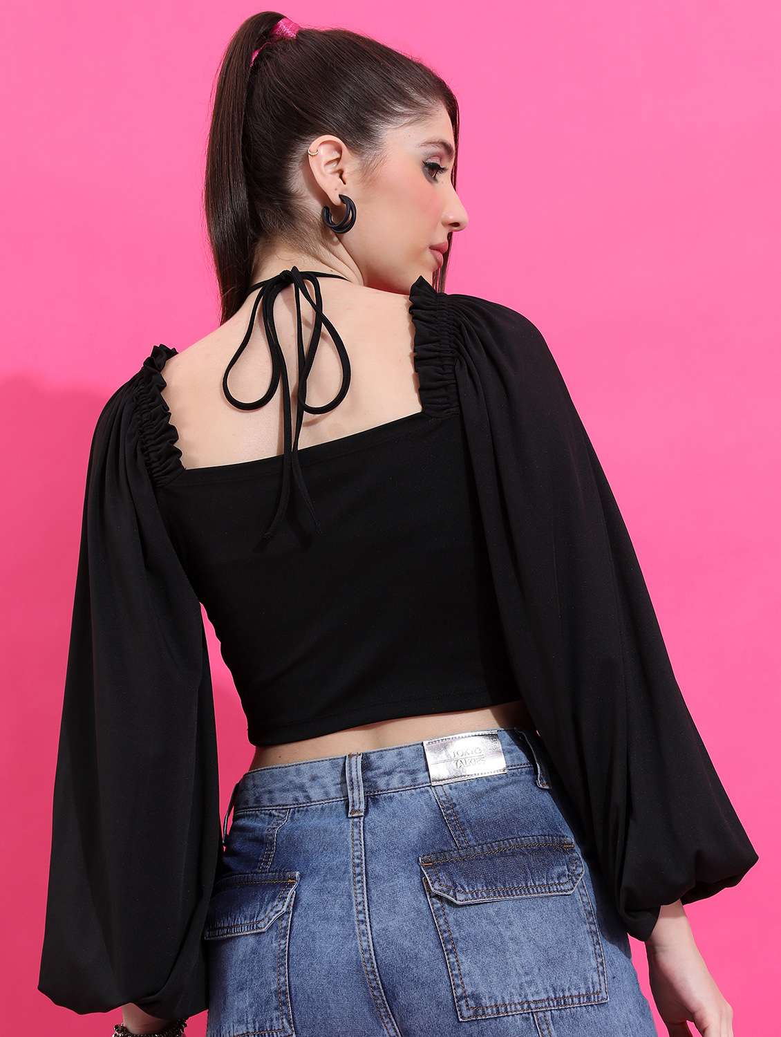 black solid crop top - 21376383 -  Standard Image - 1