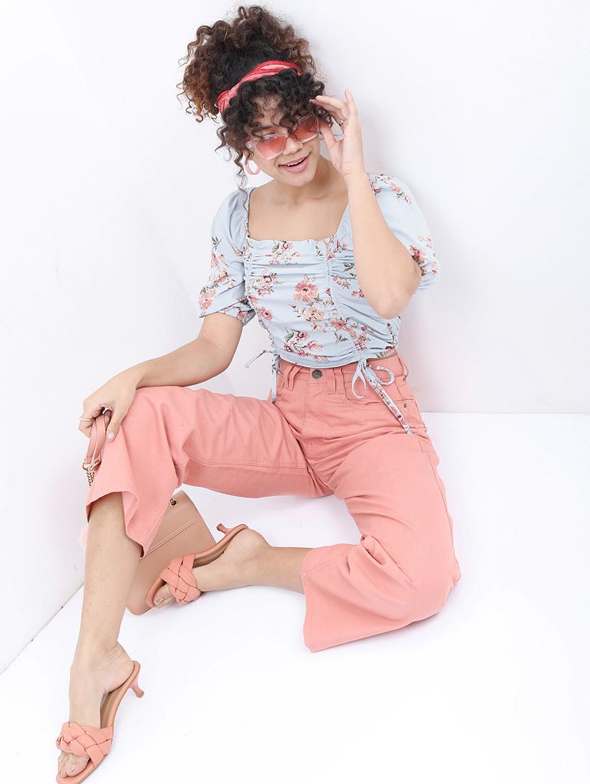 light blue floral printed crop top - 21376512 - Standard Image - 4