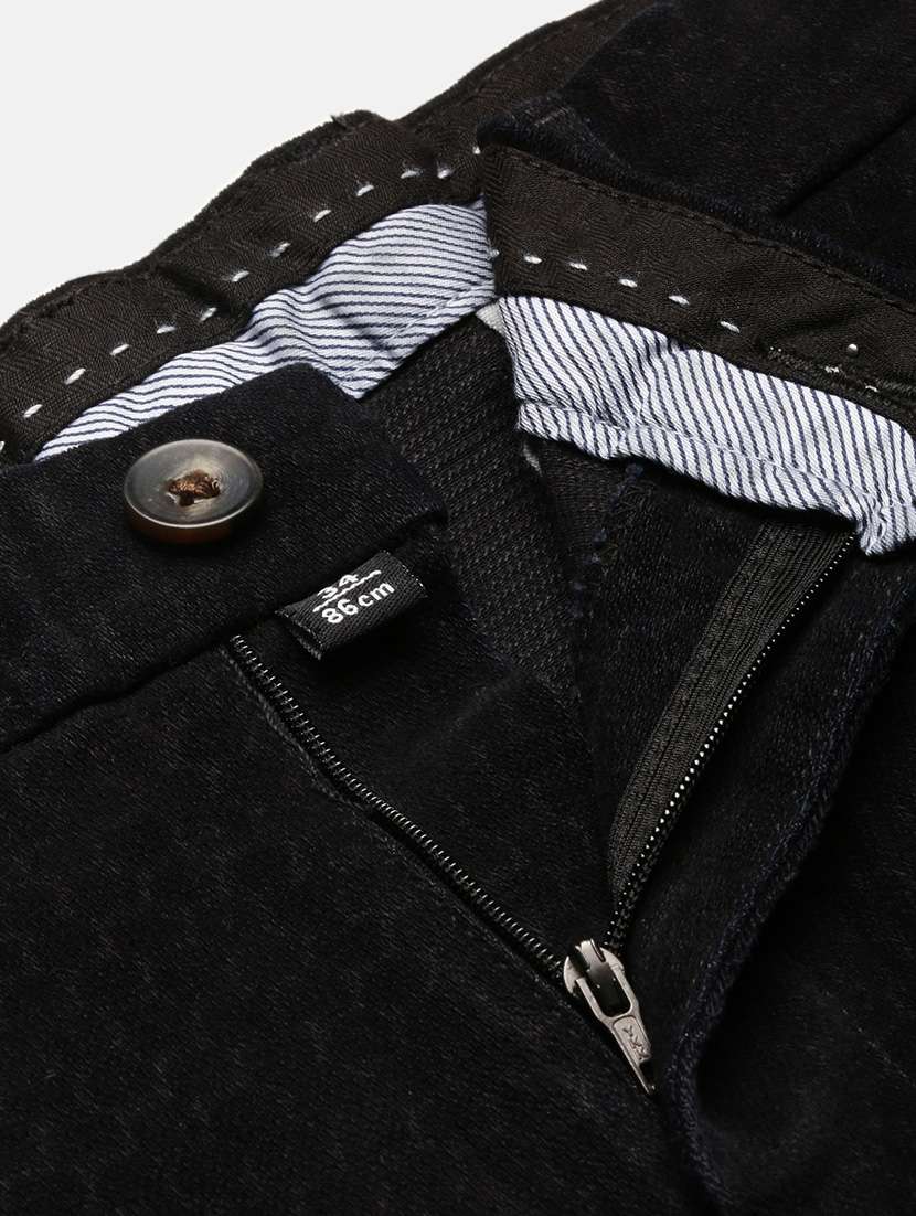 men mid rise solid bermuda shorts - 21376930 -  Standard Image - 6