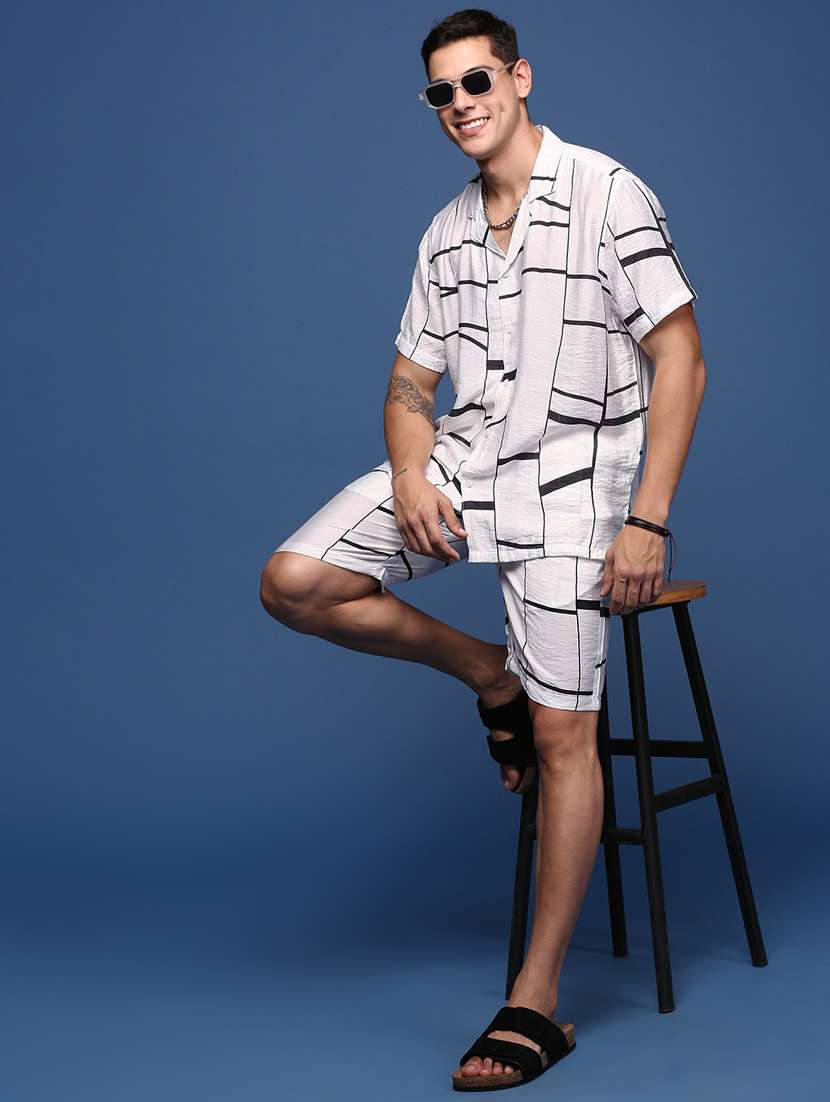men printed cotton co-ord set - 21376992 -  Standard Image - 4