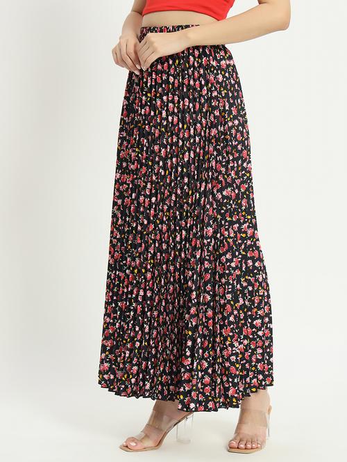 women black florals printed flared skirt - 21377003 - Standard Image - 0