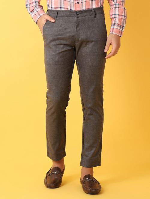 men mid rise solid chinos - 21378275 - Standard Image - 0