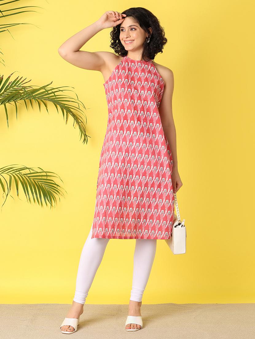 women red sleeveless straight kurta - 21378360 - Standard Image - 4