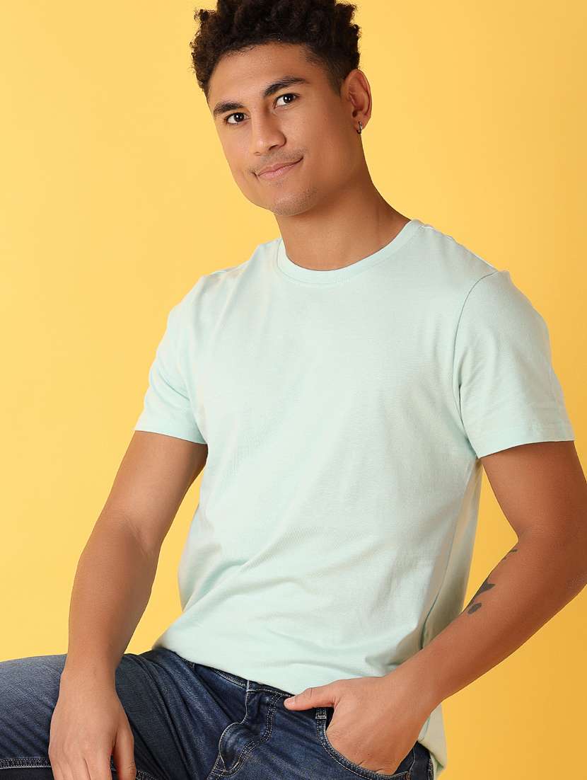 men solid round neck t-shirt - 21378371 -  Standard Image - 1