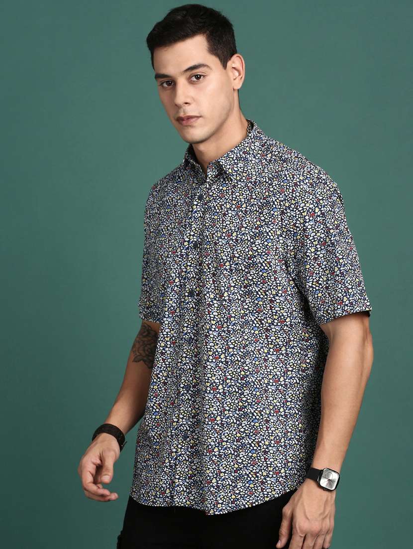 men short sleeved printed casual shirt - 21378748 -  Standard Image - 1
