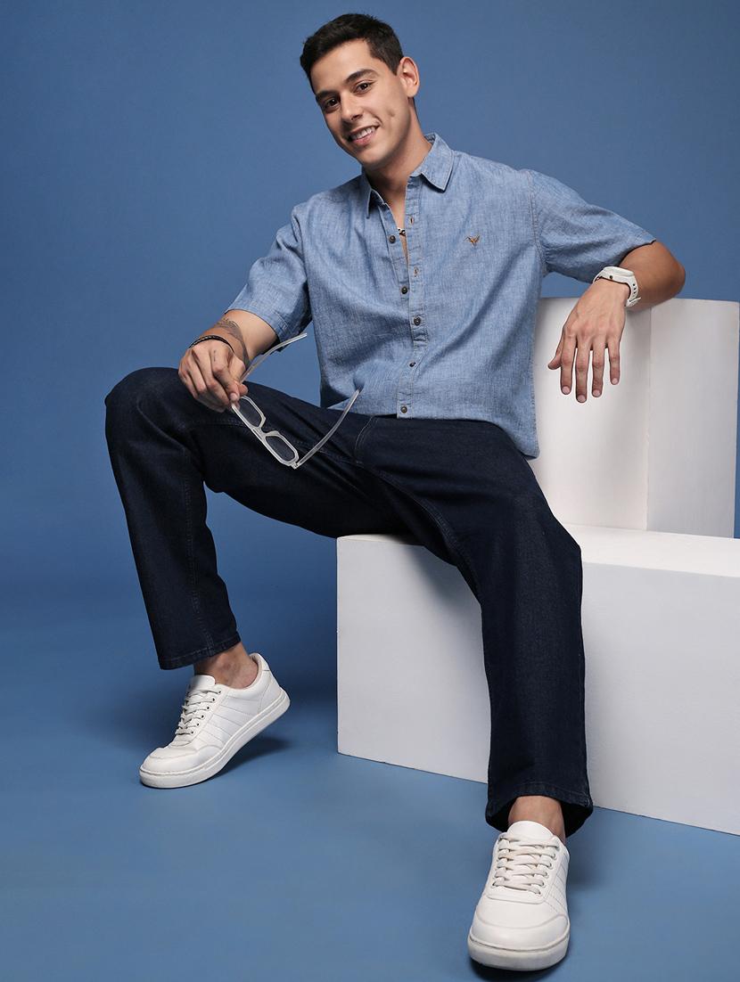 men short sleeved solid casual shirt - 21378782 - Standard Image - 4