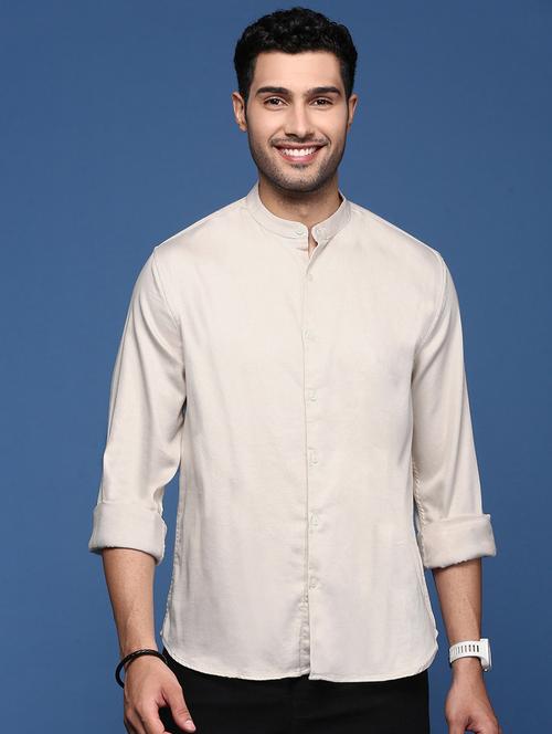 men long sleeved solid casual shirt - 21378818 - Standard Image - 0