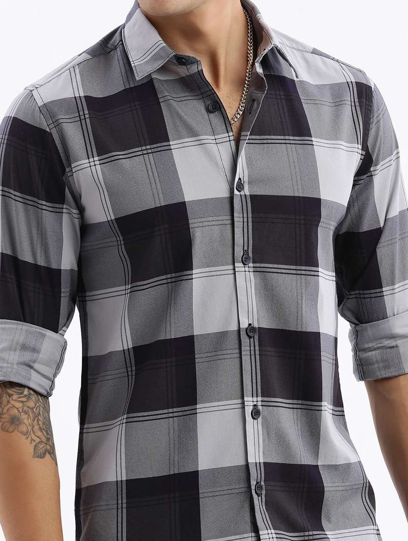 men long sleeved checkered casual shirt - 21378852 -  Standard Image - 4