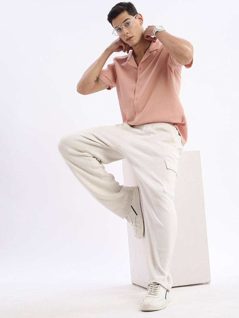 men short sleeved solid casual shirt - 21378890 - Standard Image - 4