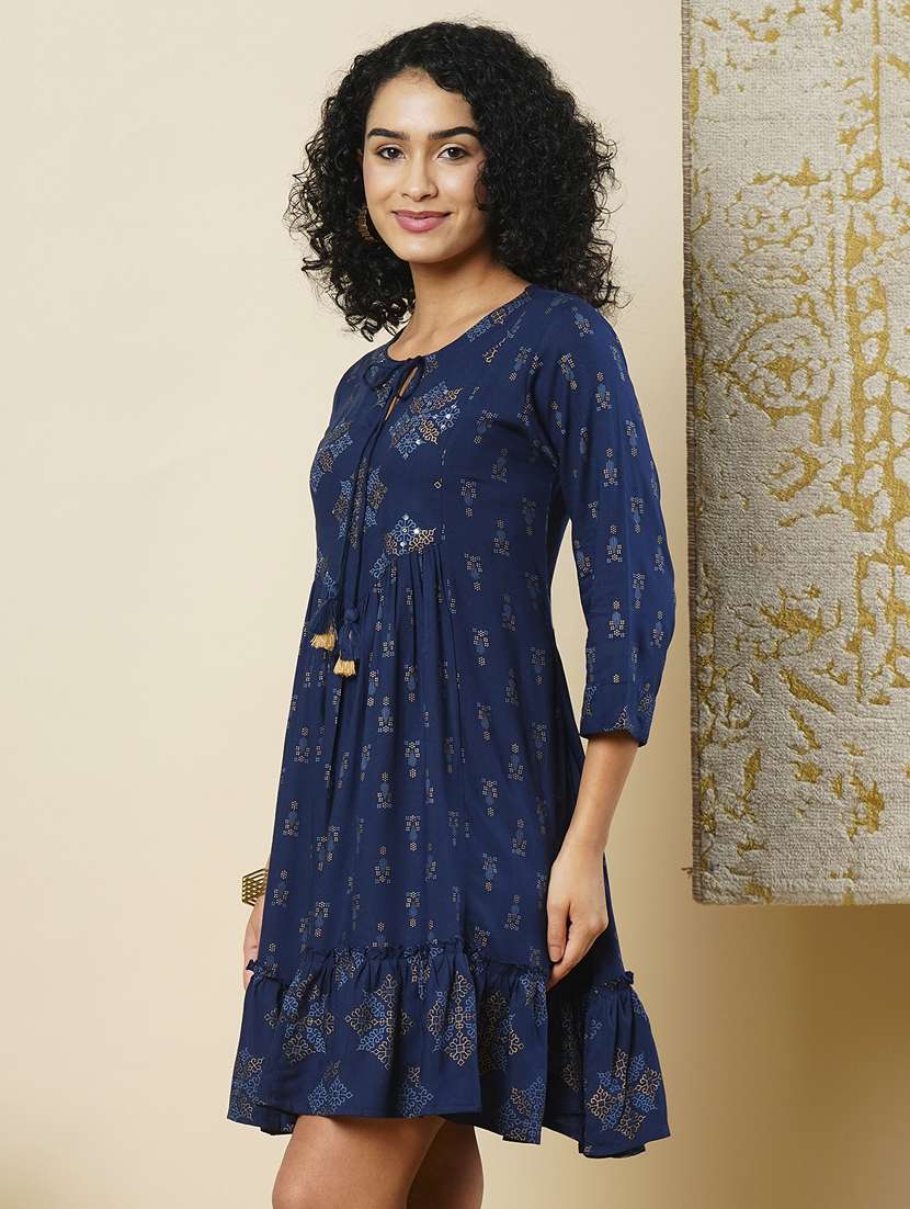 globus women green self -design sqaure neck strappy slevee tiered dress with stripted crop shirt - 21378938 -  Standard Image - 1