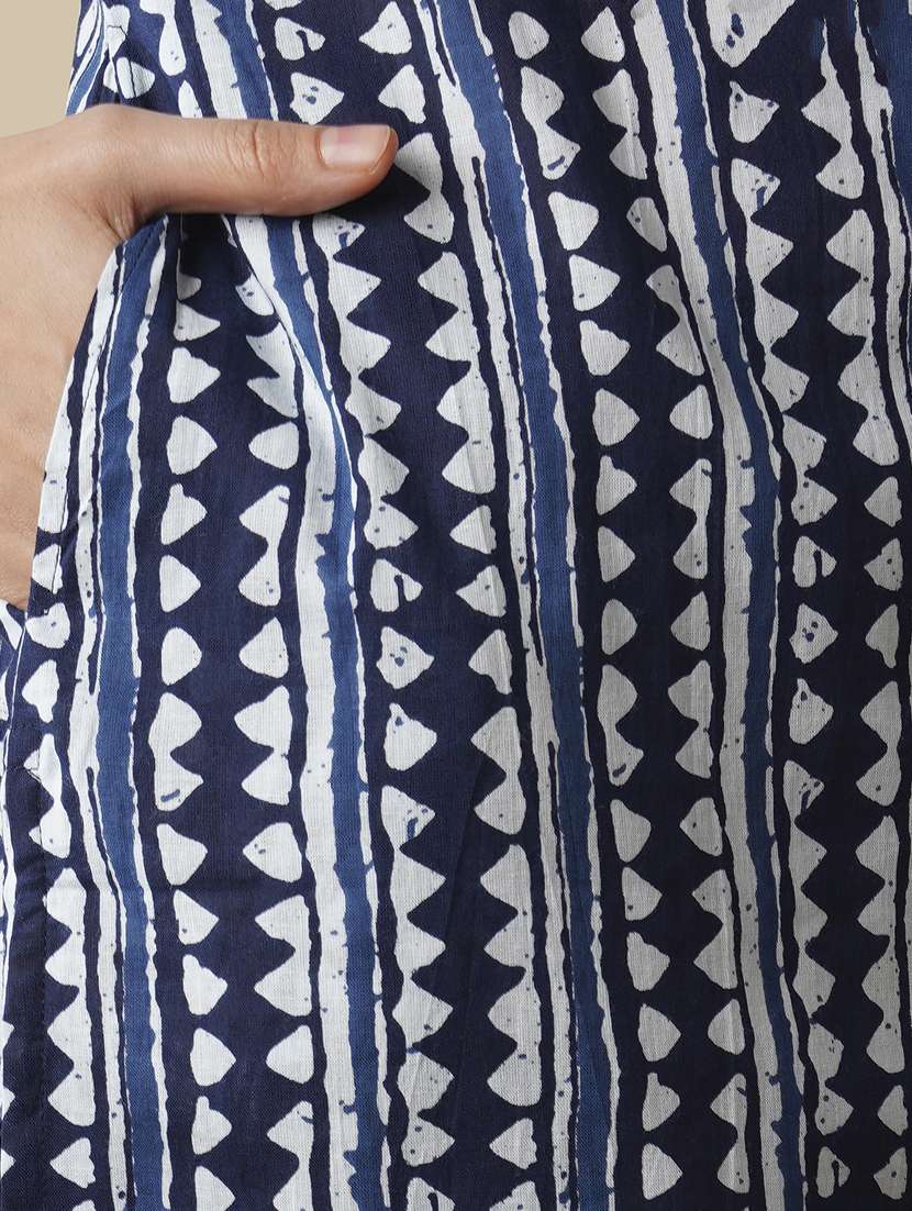 globus women blue allover geometric stripe printed straight workwear kurta & trouser set - 21378947 - Standard Image - 4