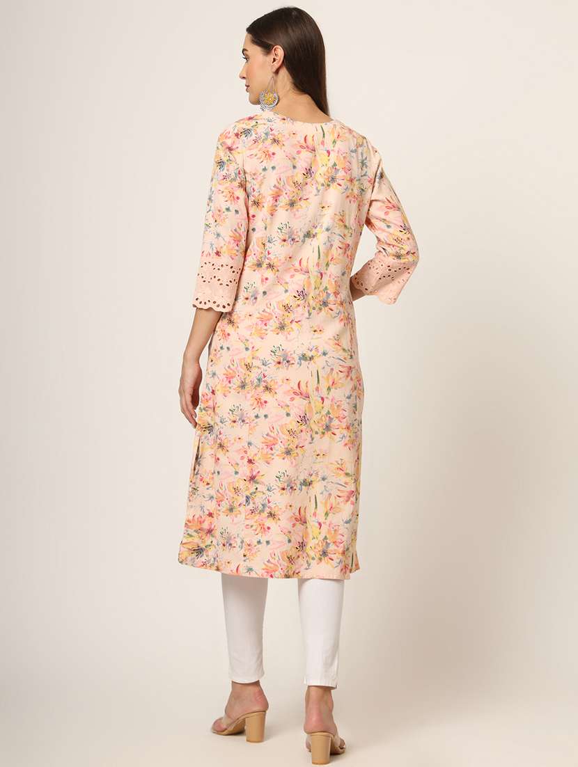 women three quarter sleeve a-line kurta - 21382267 -  Standard Image - 4