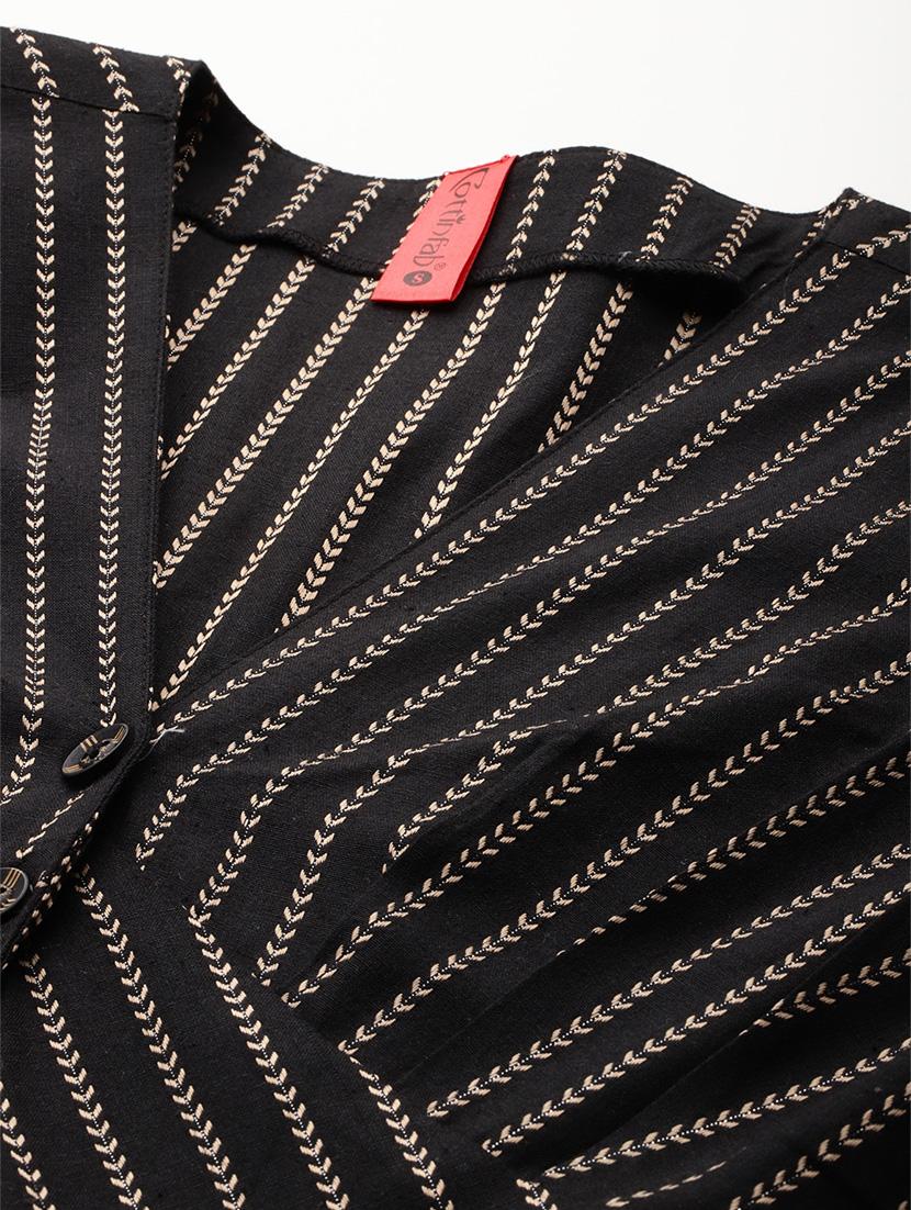 women black stripes printed a-line dress - 21382670 - Standard Image - 4