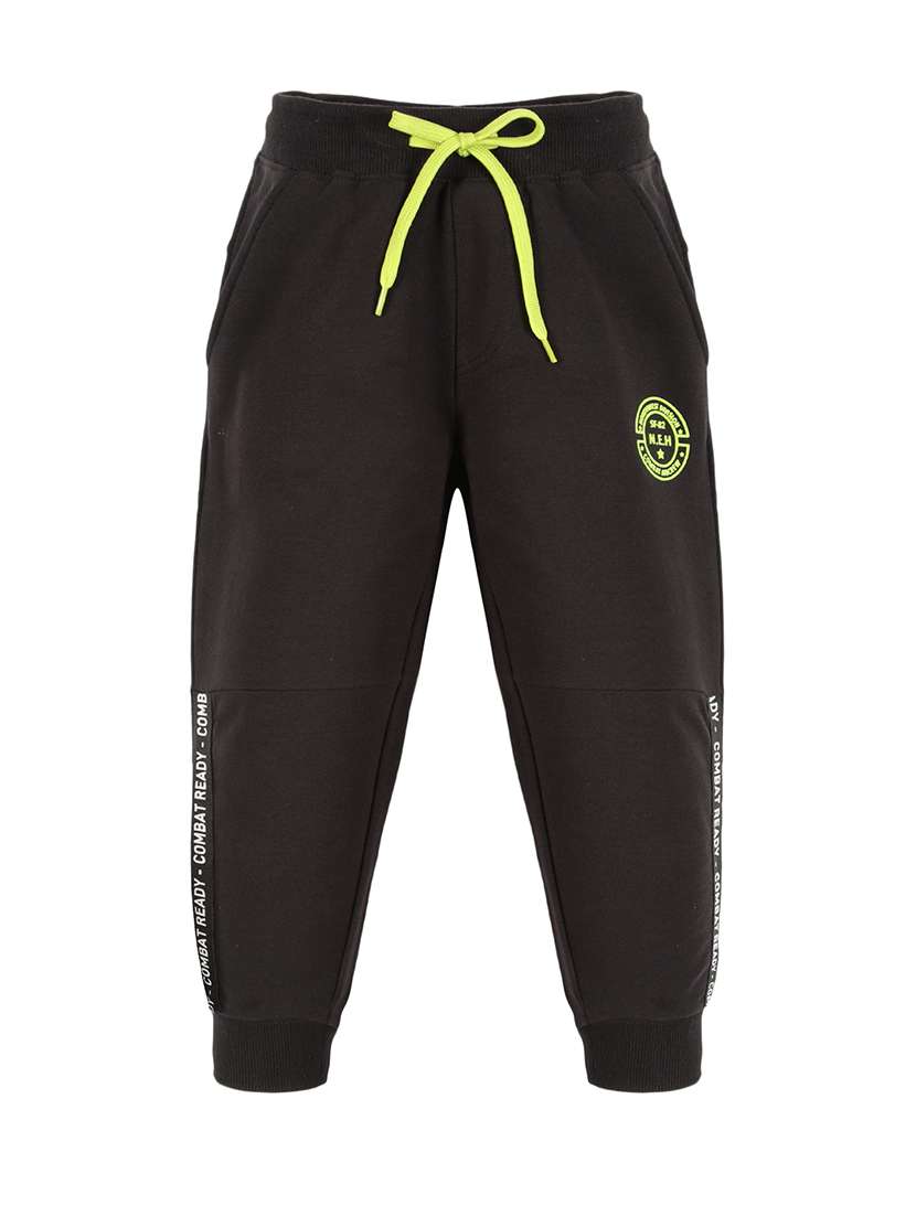 boys mid-rise placement printed track wear