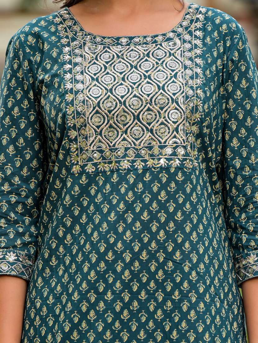 women green kurta pant set with dupatta - 21387282 -  Standard Image - 6