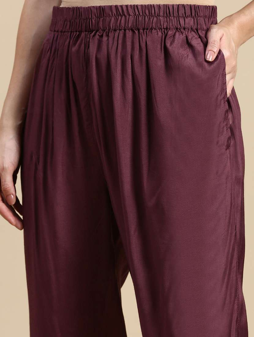 women printed round neck kurta pant set with dupatta - 21387699 -  Standard Image - 6