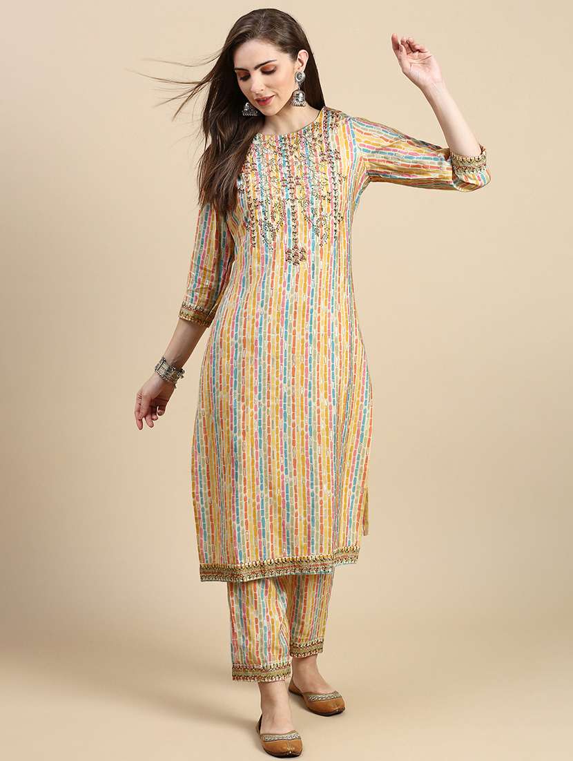 women multi color round neck kurta pant set - 21387707 -  Standard Image - 4