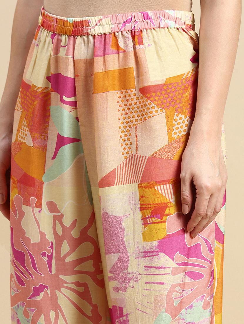 women abstract mandarin neck kurta salwar set - 21387716 - Standard Image - 6