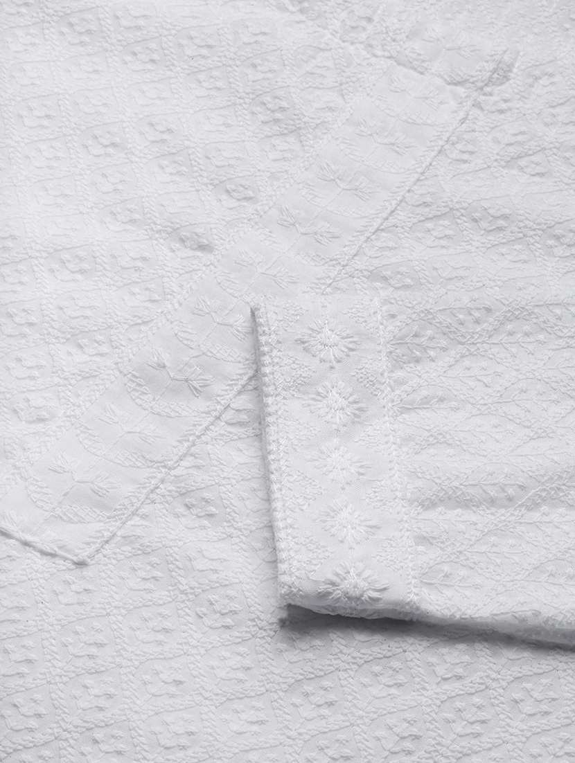 women three quarter sleeve straight kurta - 21387744 -  Standard Image - 6