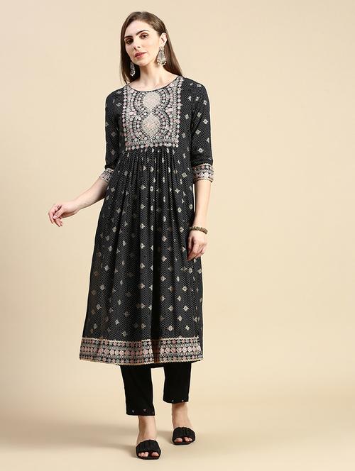 women three quarter sleeve flared kurta - 21387756 - Standard Image - 0