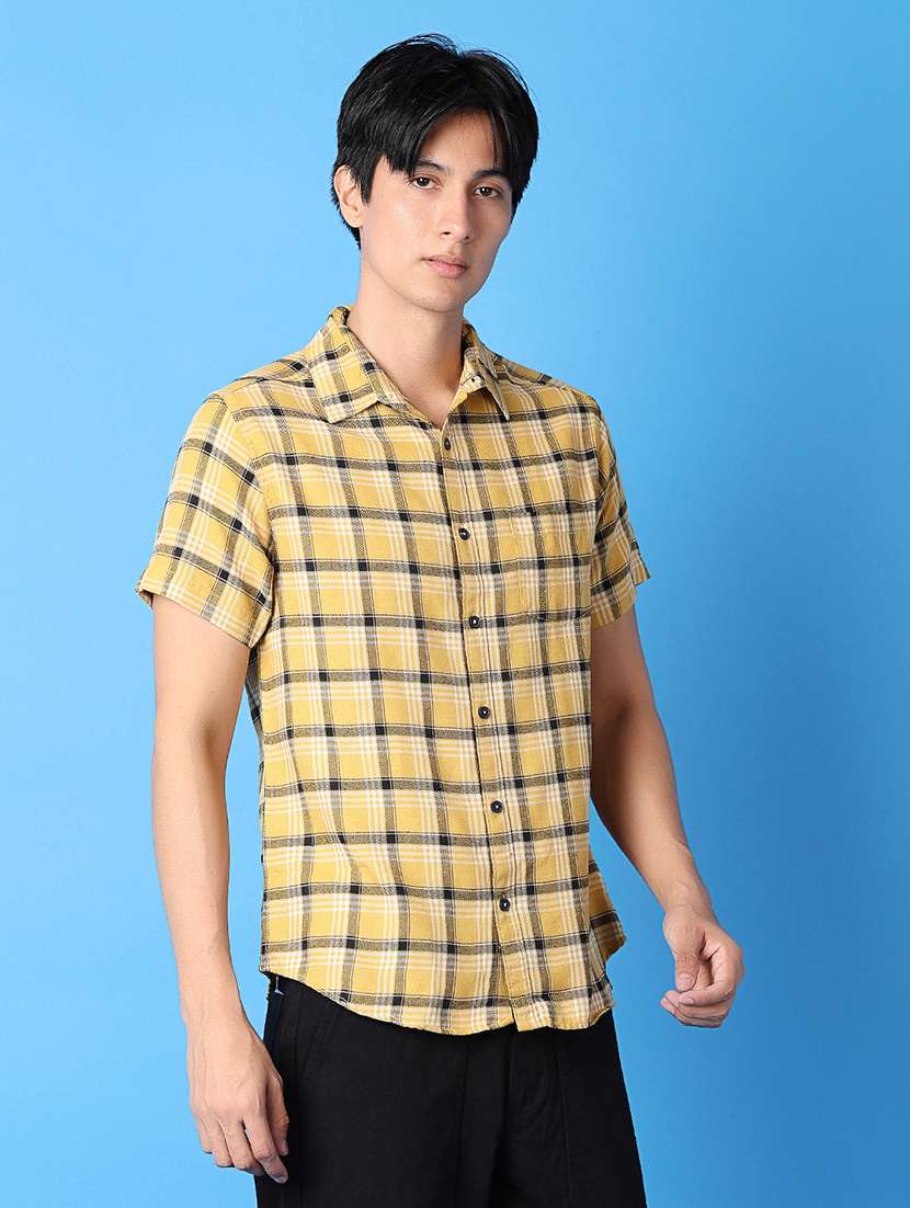 men checks short sleeves casual shirt - 21388072 -  Standard Image - 1