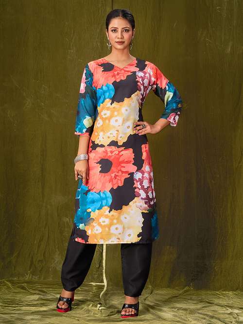 women black floral pringted straight kurta - 21388350 -  Standard Image - 0