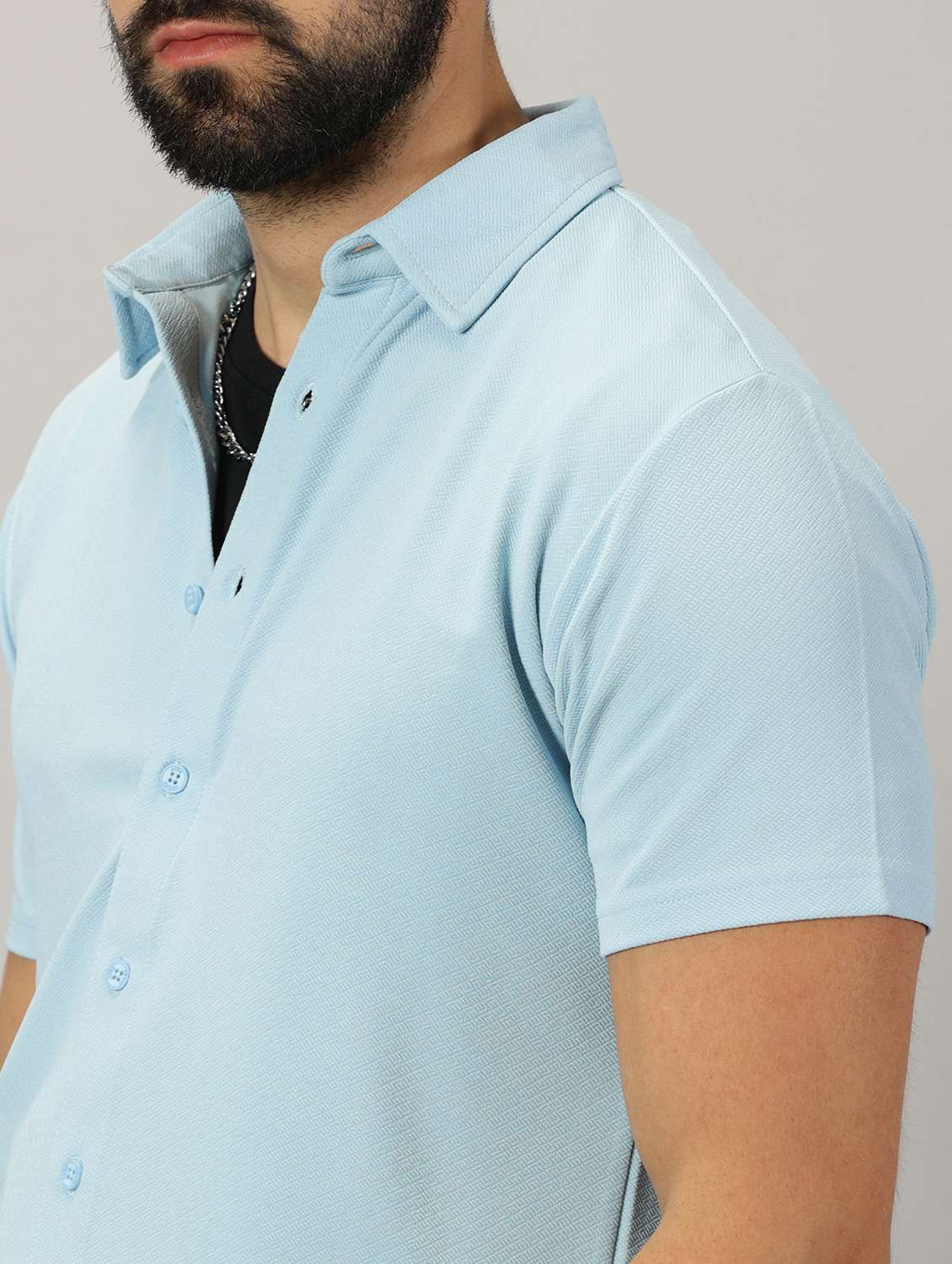 men short sleeve solid casual shirt - 21389156 - Standard Image - 4