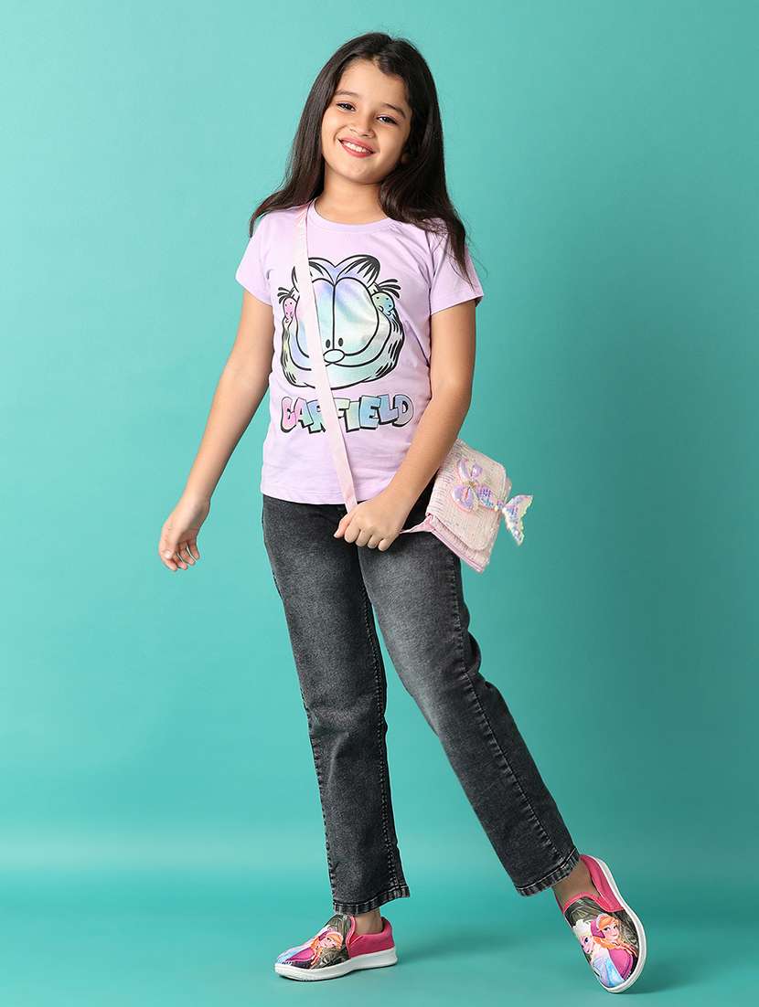 girls round neck front printed regular tee - 21389796 -  Standard Image - 4
