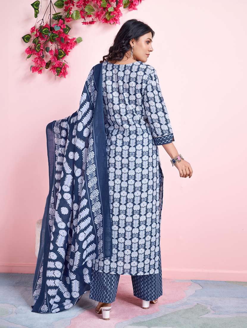women floral kurta palazzo set with dupatta - 21391325 -  Standard Image - 1