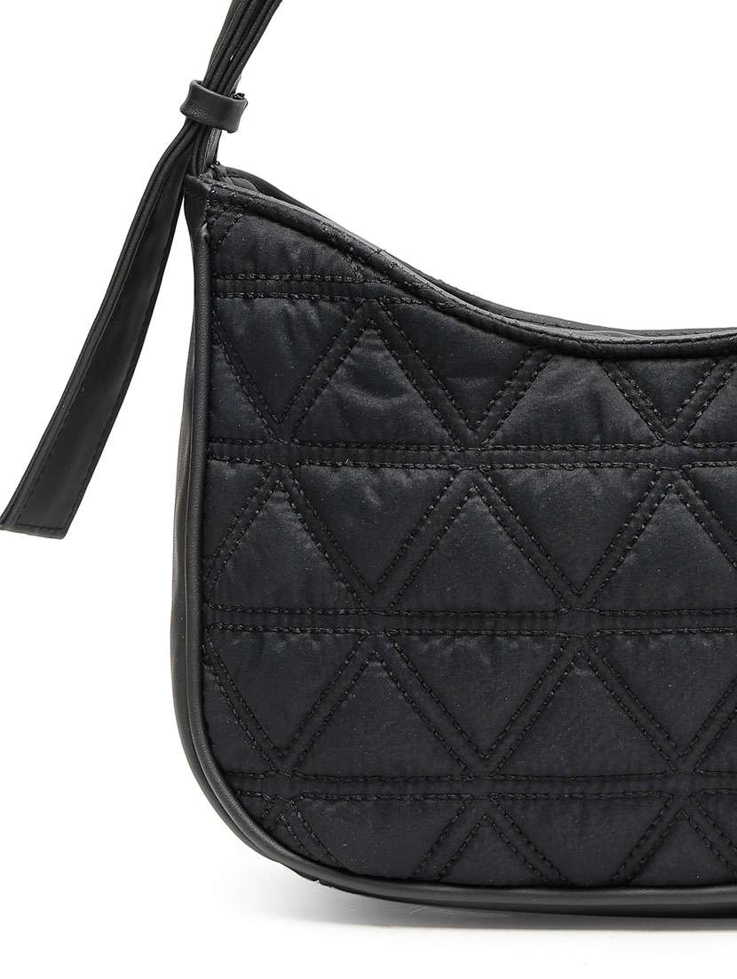 women black qulted handbag - 21391415 -  Standard Image - 6