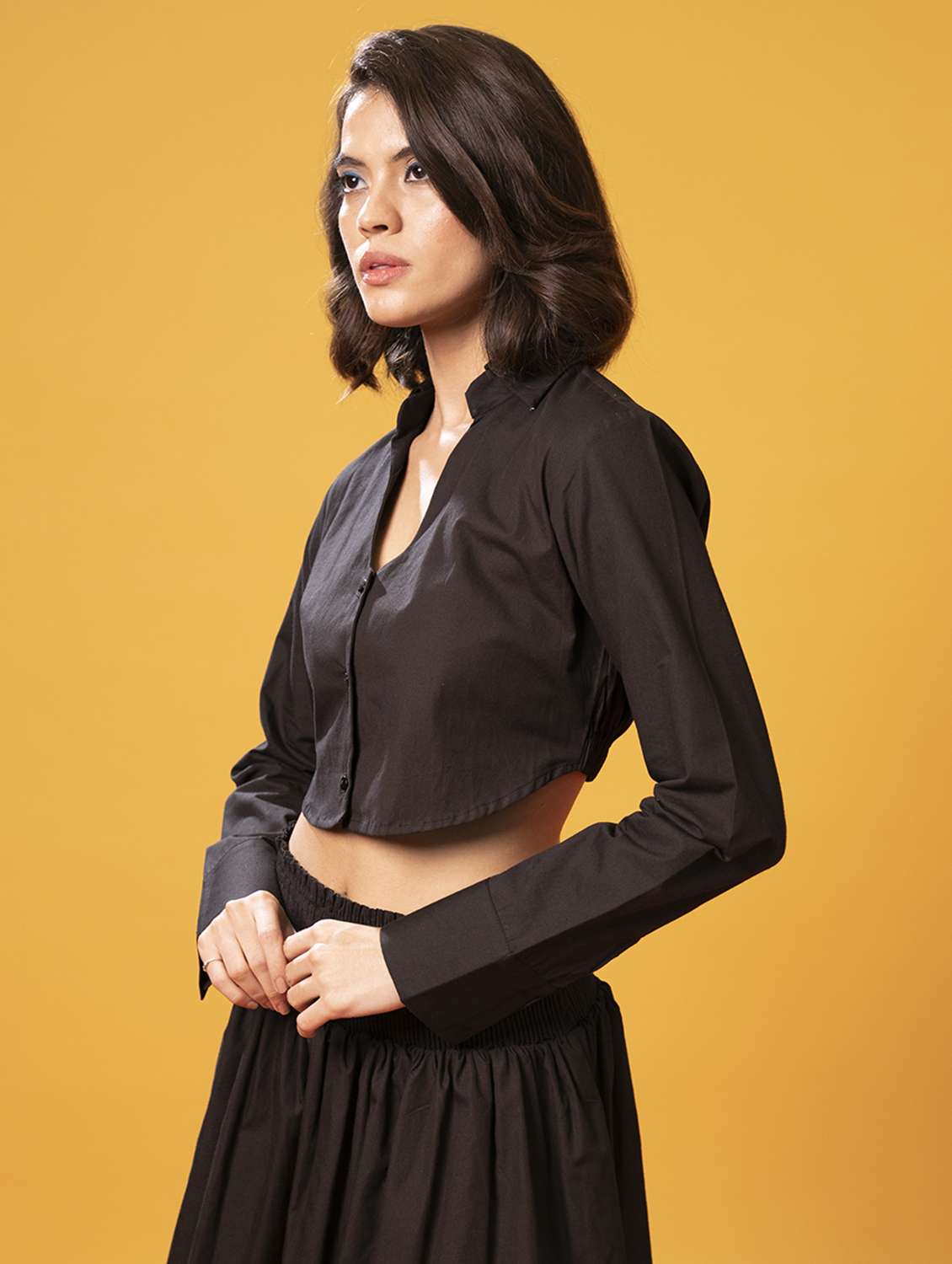 women solid collared puff sleeves crop shirt - 21391529 -  Standard Image - 1