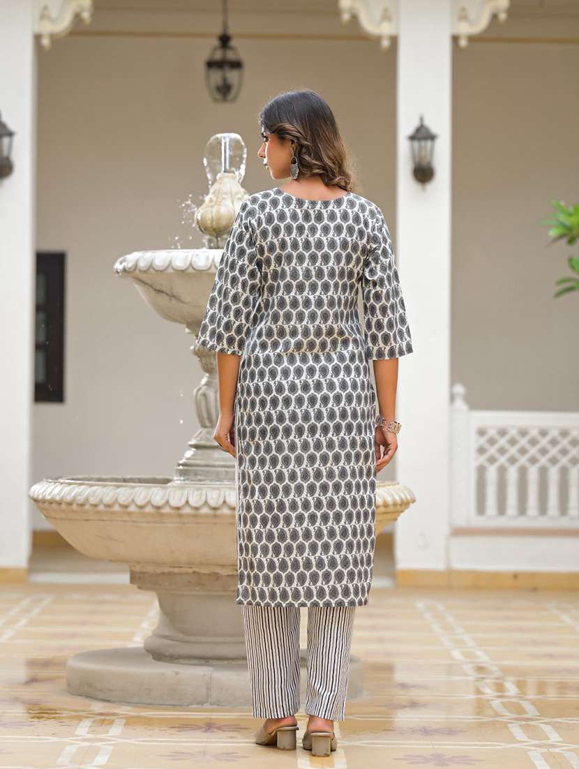 women three quarter sleeve kurta pant with dupatta set - 21391924 - Standard Image - 4
