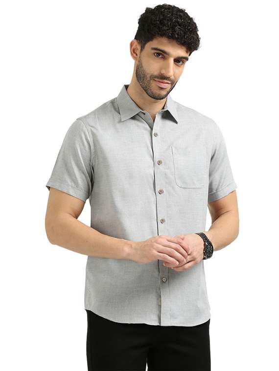 men short sleeved solid casual shirt - 21392328 - Standard Image - 1